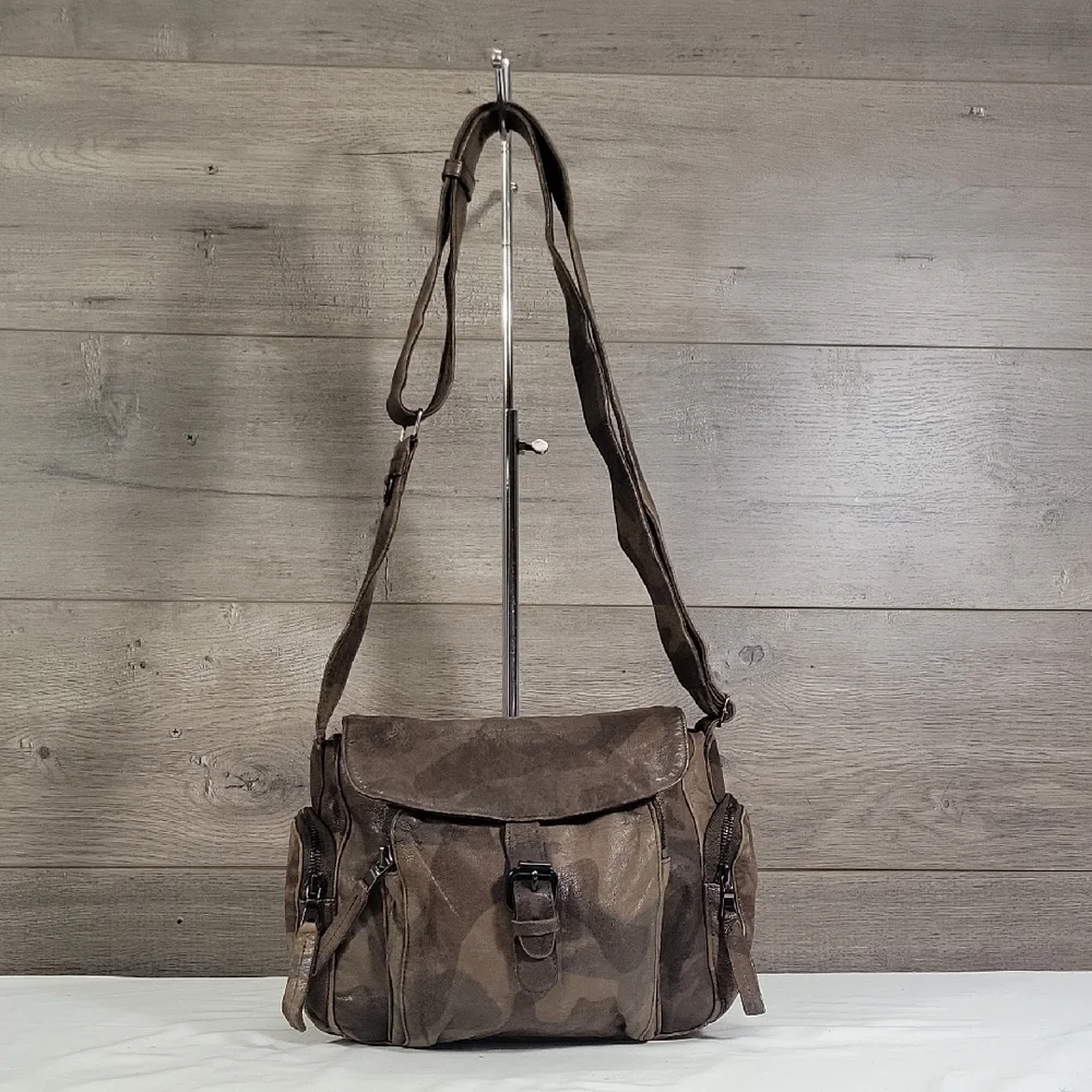 Free People Christiansen Camo Brown Leather Bag EUC